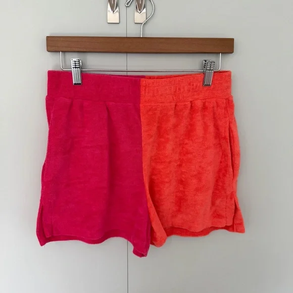 MARINE LAYER Women’s Terry Out Jacquard Resort Shirt in Hot Coral Colorblock - Picture 10 of 14